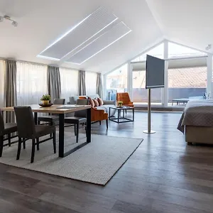 Kaiser Max Design Lejlighed