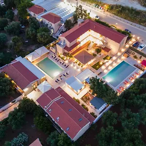 https://makris-gialos-apartments.kefaloniahotels.net