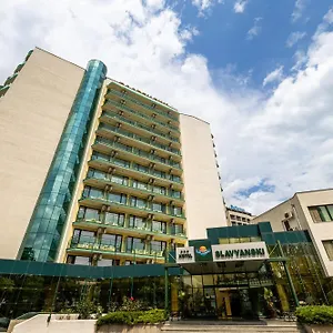 foglaljon itt