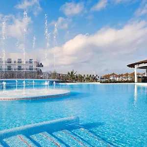 Rezort Melia Dunas & *****