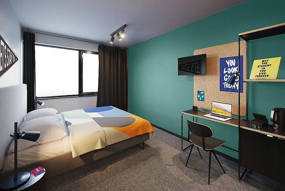 The Social Hub Vienna Hotel 4*,